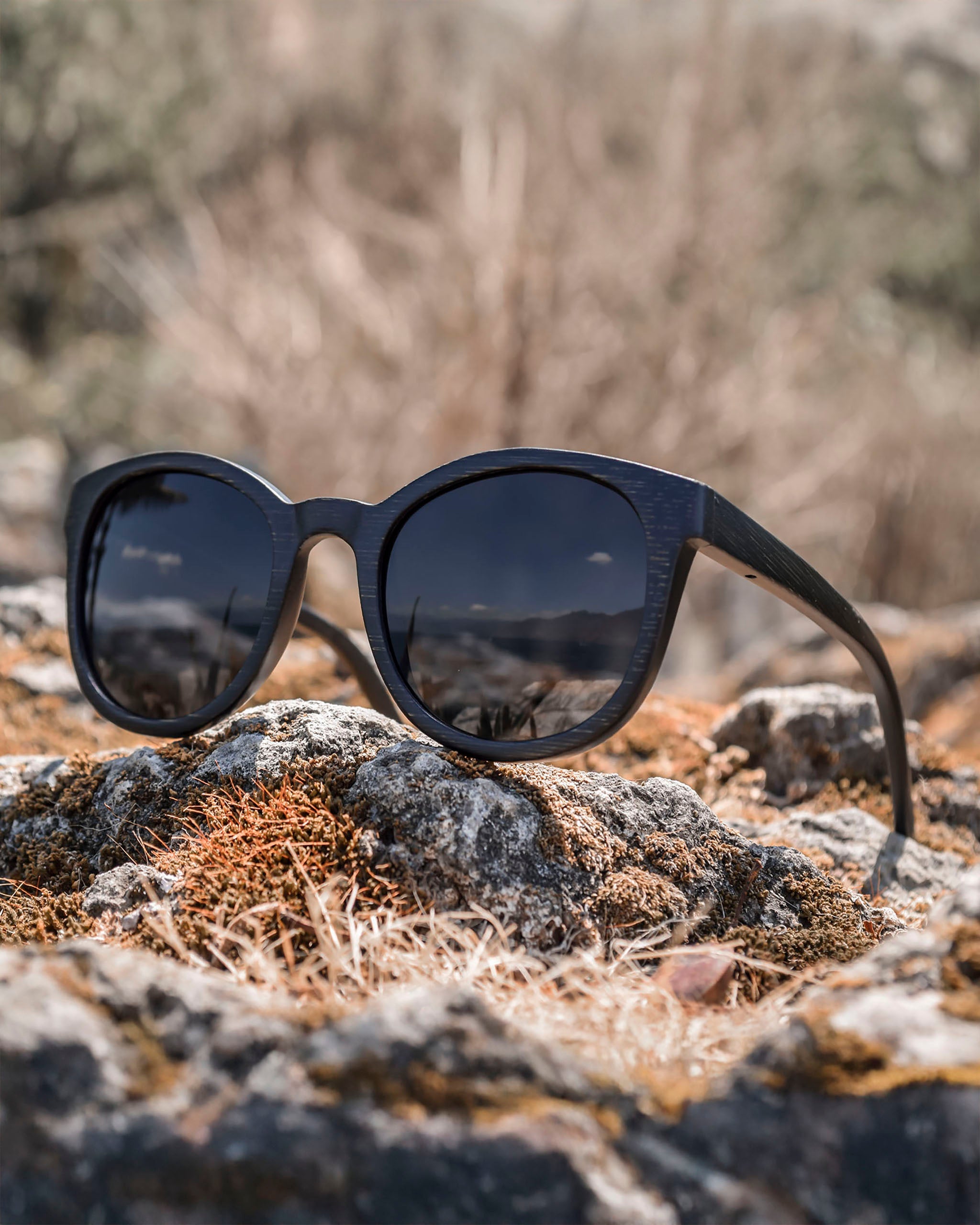 Bambus-Sonnenbrille – Black Panther Edition