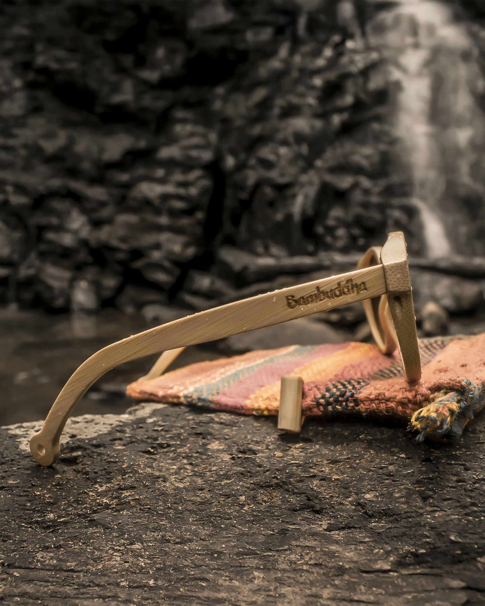 Bambus-Sonnenbrille – Respectable Spectacle Edition