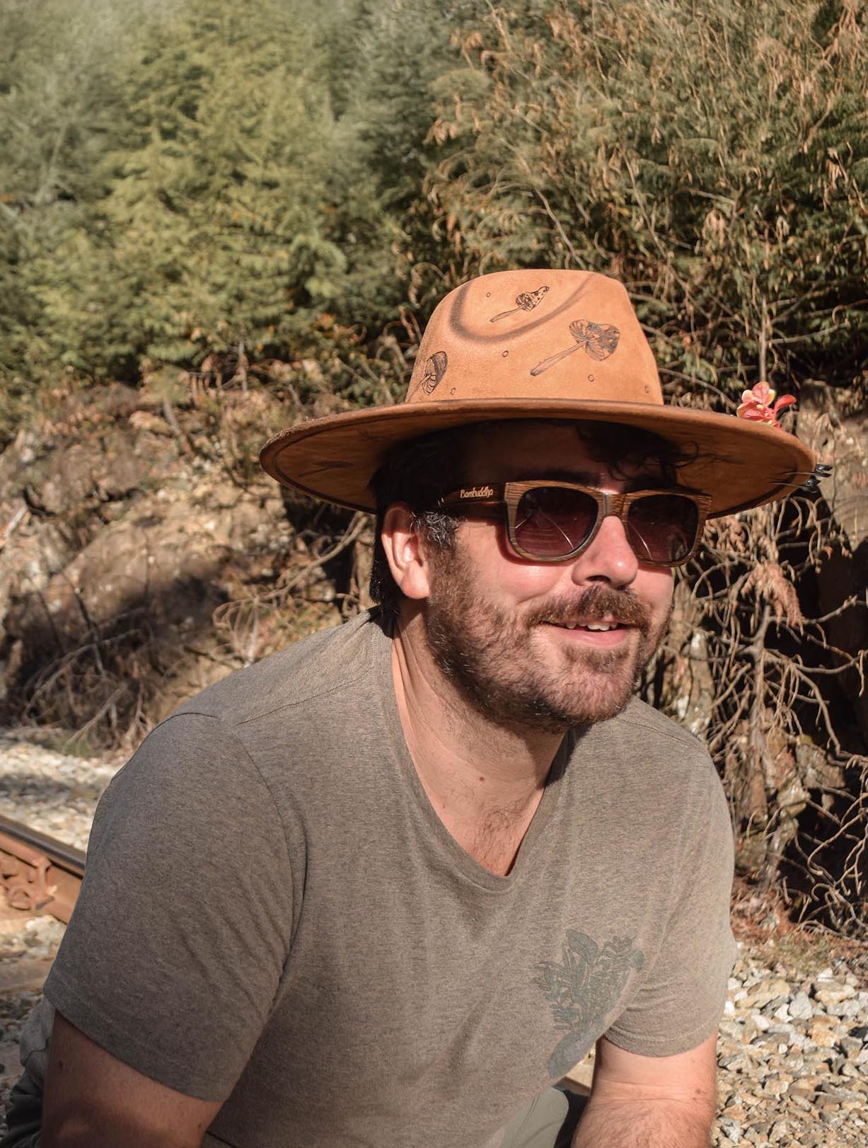 Bambus-Sonnenbrille – Classic Square (Woodsy Edition)