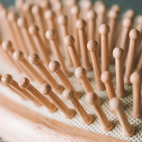 Bambus Haarbürste – plastikfrei ergonomisch & für alle Haartypen geeignet - Haircare