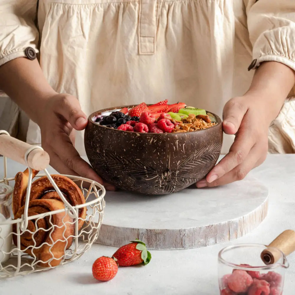 Kokosschalen-Set – handgefertigt plastikfrei & nachhaltig - Leaf Pattern - Bowls & Cutlery