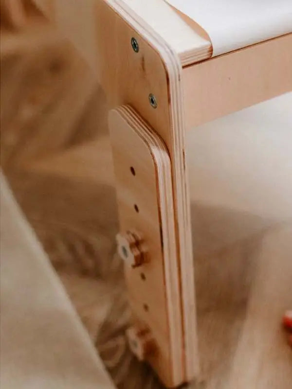 Montessori Tisch & Stuhl Set - Mitwachsendes Möbelset - Kids furniture