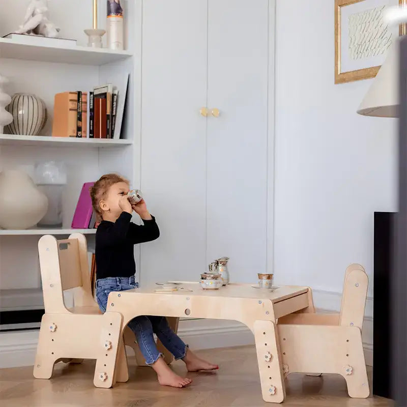 Montessori Tisch & Stuhl Set - Mitwachsendes Möbelset - Kids furniture